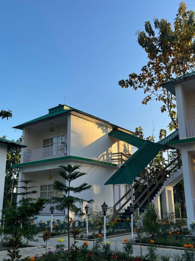 Jaldapara Forest Tourist Lodge Jftl Madari Hat Zewnętrze zdjęcie