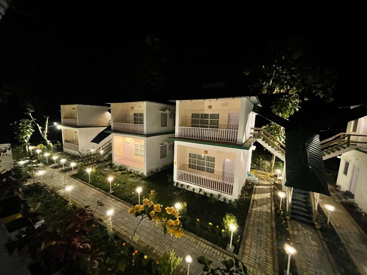 Jaldapara Forest Tourist Lodge Jftl Madari Hat Zewnętrze zdjęcie