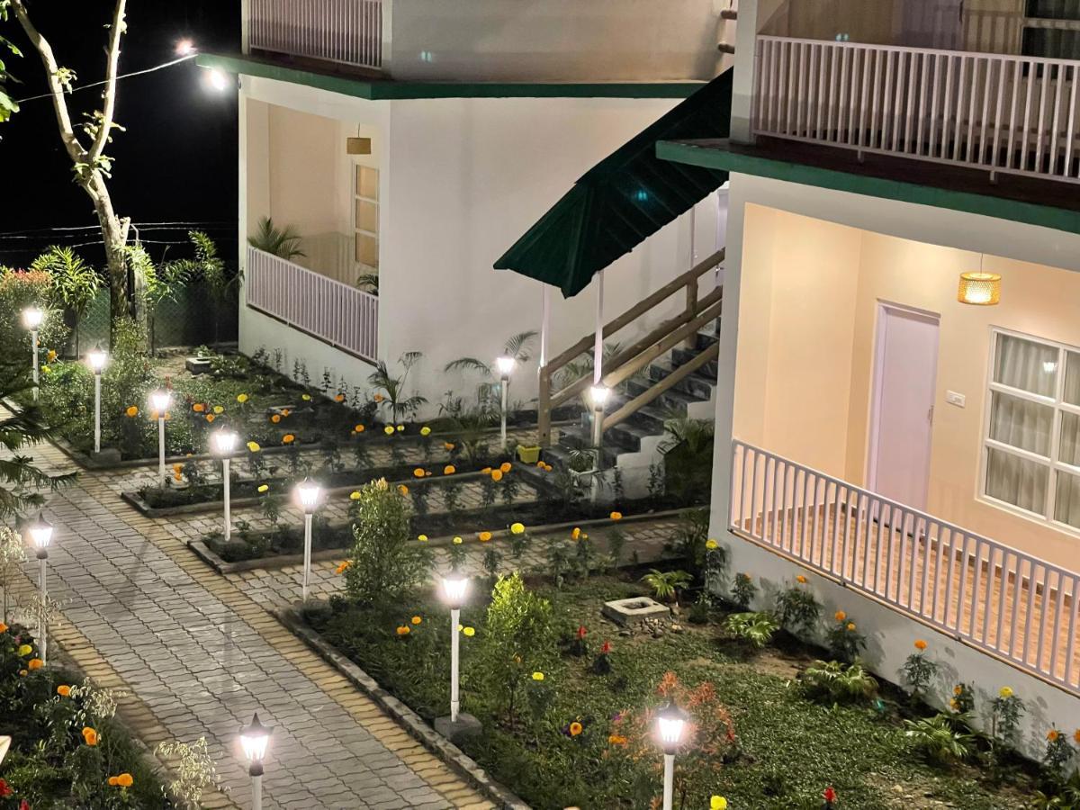 Jaldapara Forest Tourist Lodge Jftl Madari Hat Zewnętrze zdjęcie