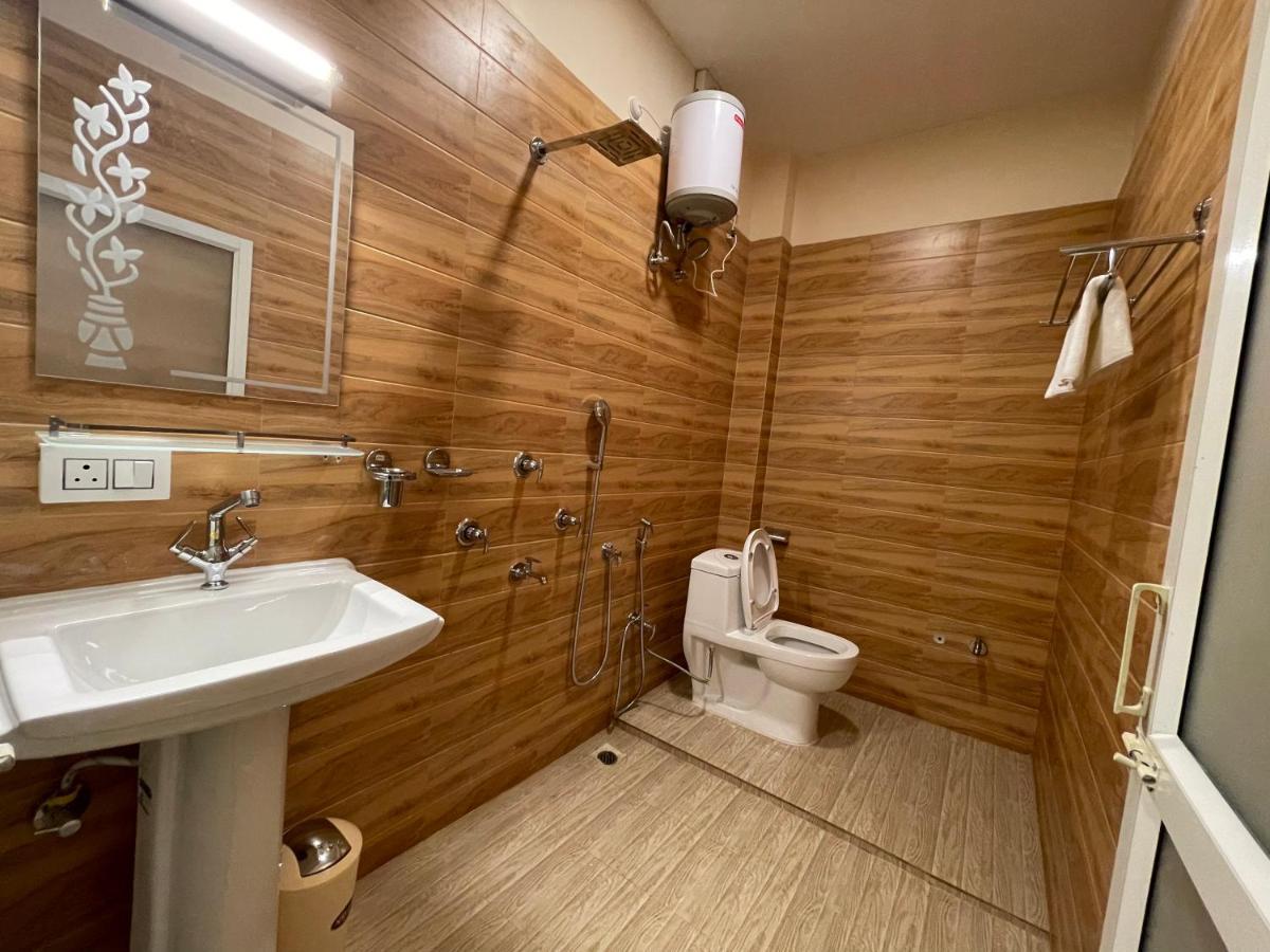 Jaldapara Forest Tourist Lodge Jftl Madari Hat Zewnętrze zdjęcie