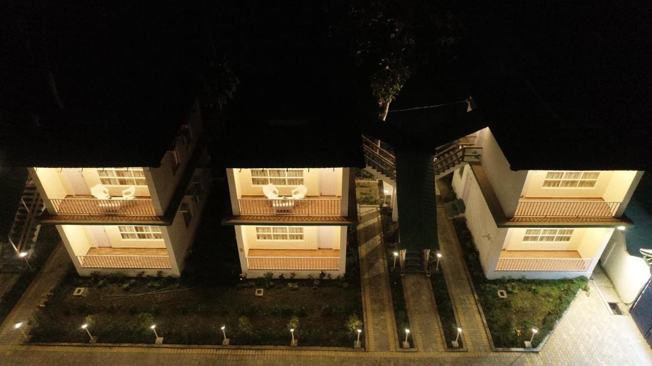 Jaldapara Forest Tourist Lodge Jftl Madari Hat Zewnętrze zdjęcie